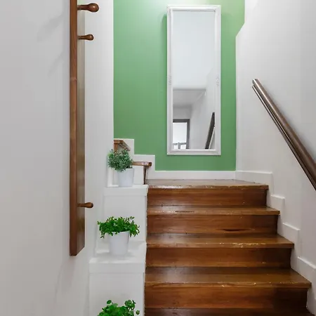 98 And Terrace Aveiro